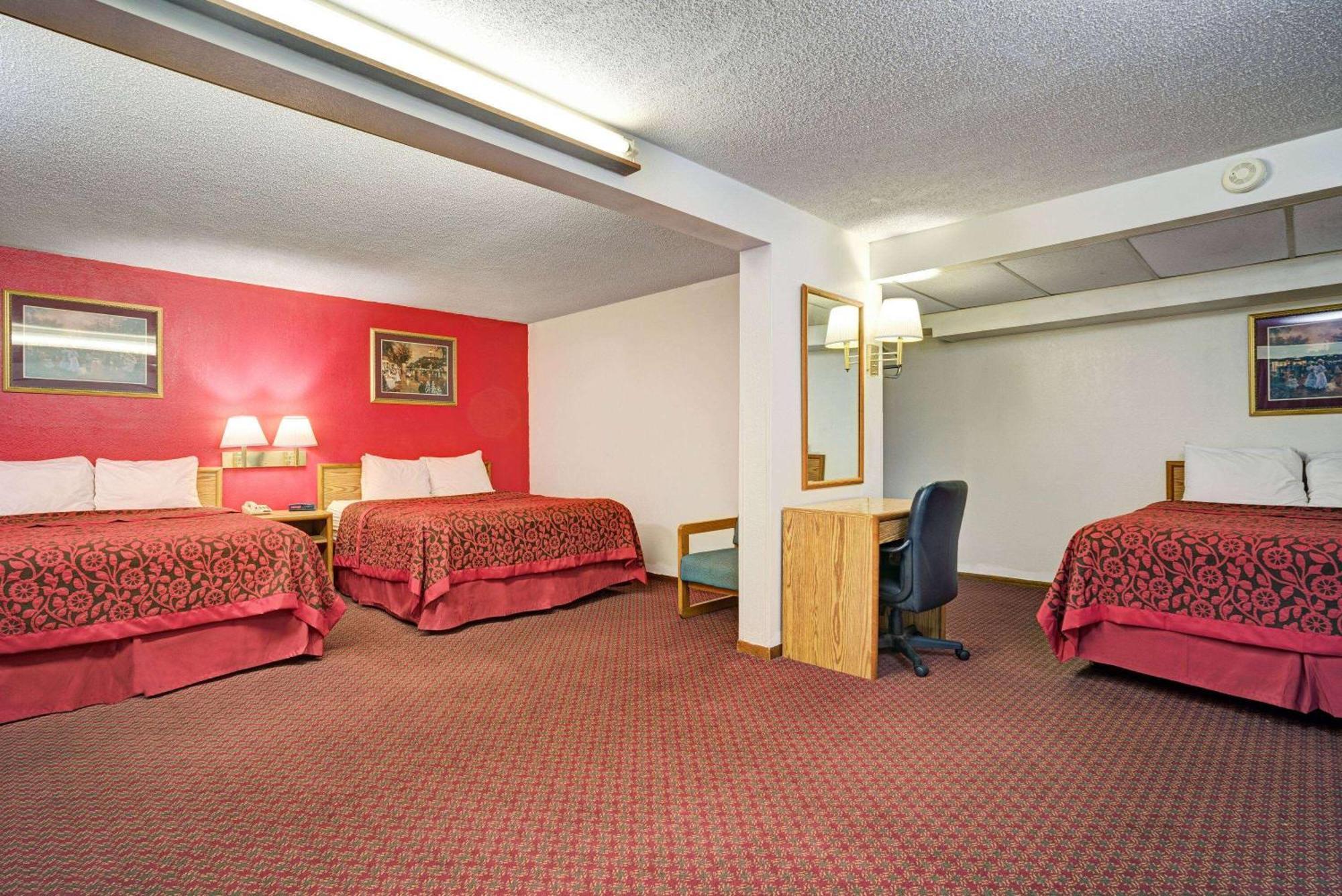 Travelodge By Wyndham Red Wing Extérieur photo